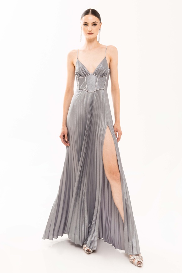 Rochie plisata cu detalii din cristale