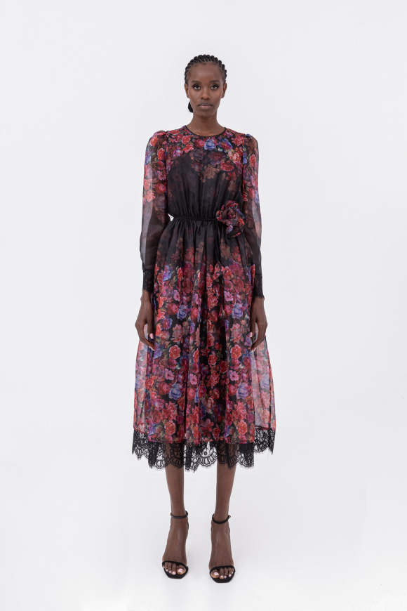 Rochie din organza cu floare in talie