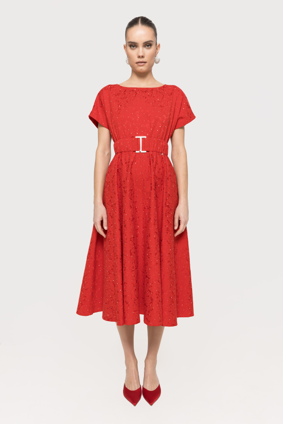 Rochie din brocart cu strasuri