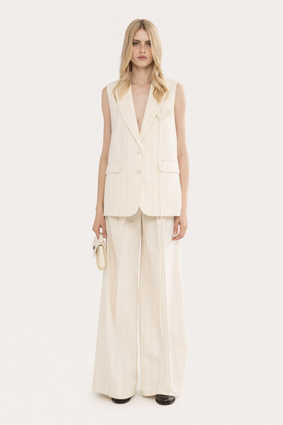 Vesta din bumac brosa tip floare