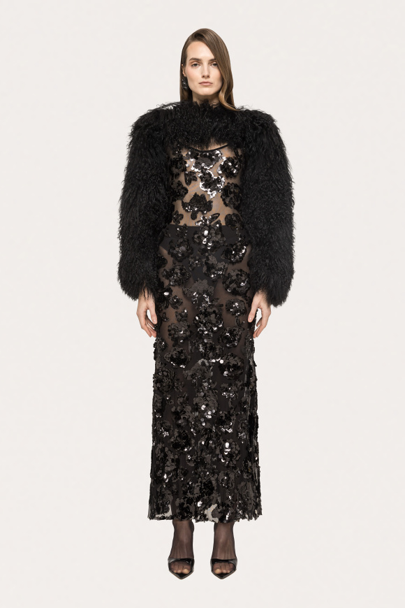 Rochie din tull cu aplicatii de paiete