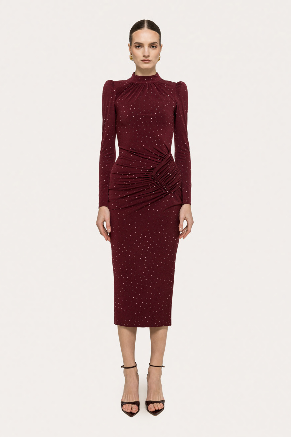 Rochie elastica cu aplicatie de strasuri