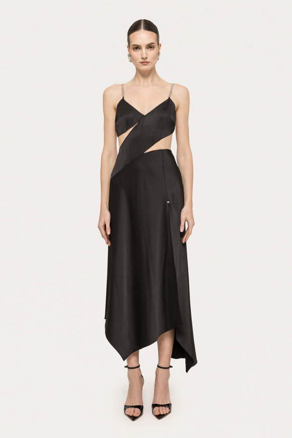 Rochie din vascoza cu bretele de cristale