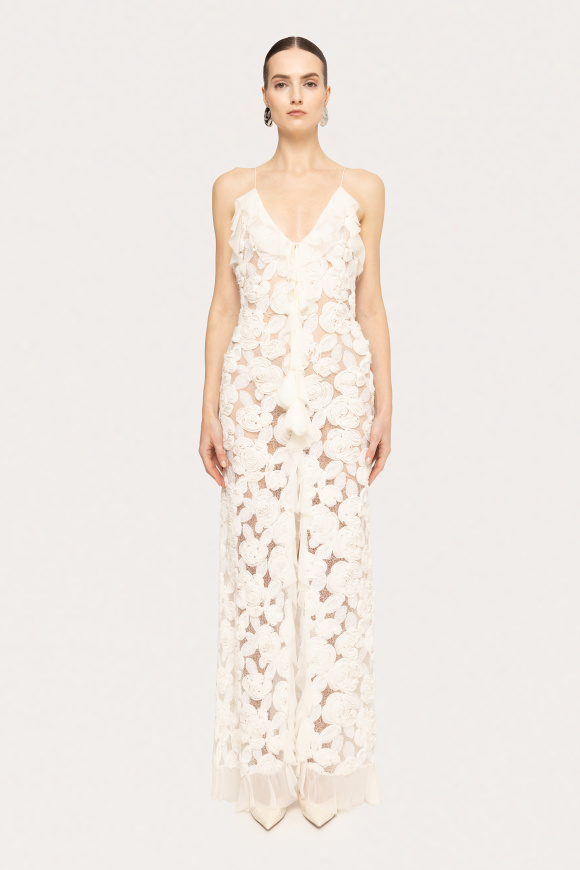 Rochie cu broderie si flori 3D