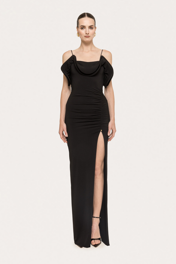 Rochie cu spatele gol si volane pe bust