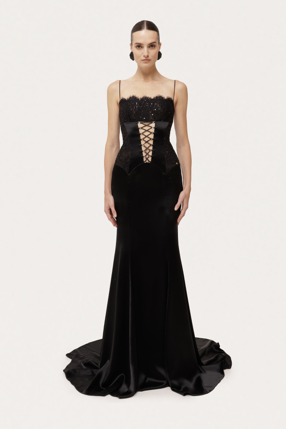 Rochie satinată cu bust din dantelă şi detalii corset