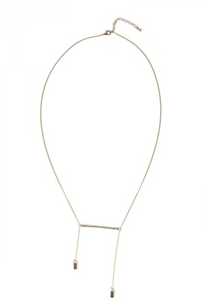 Golden necklace with detail