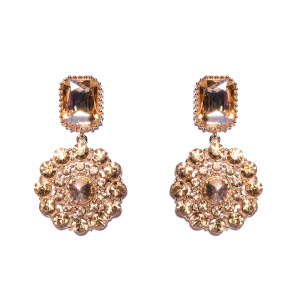 Golden elegant earrings