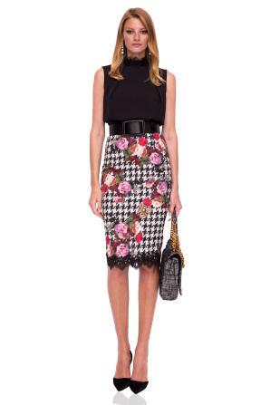 Floral print skirt