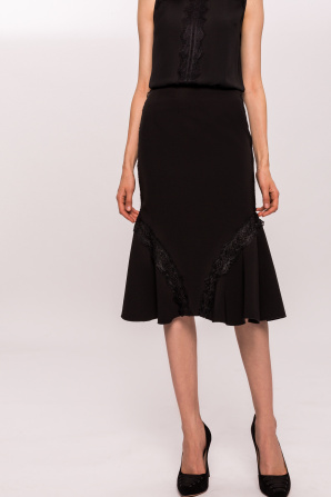 Lace insert skirt