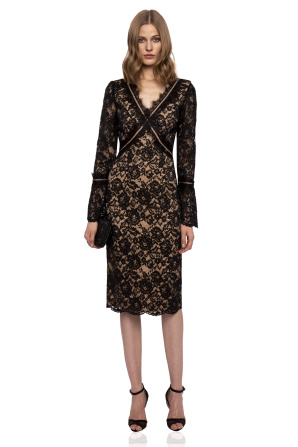 Bodycon lace dress