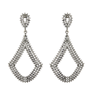 Chandelier shaped metallic finish earrings