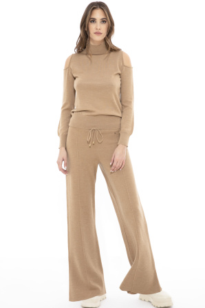 Wool wide-leg pants