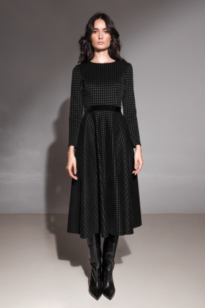 Velvet details midi dress