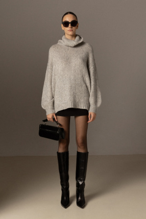 Turtleneck oversized sweater