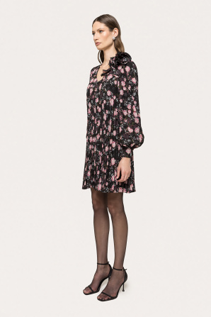 Floral-appliqué pleated dress