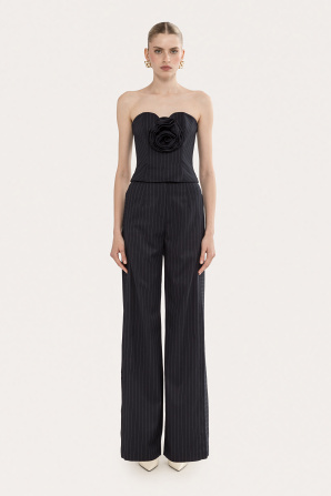 High-rise pants
