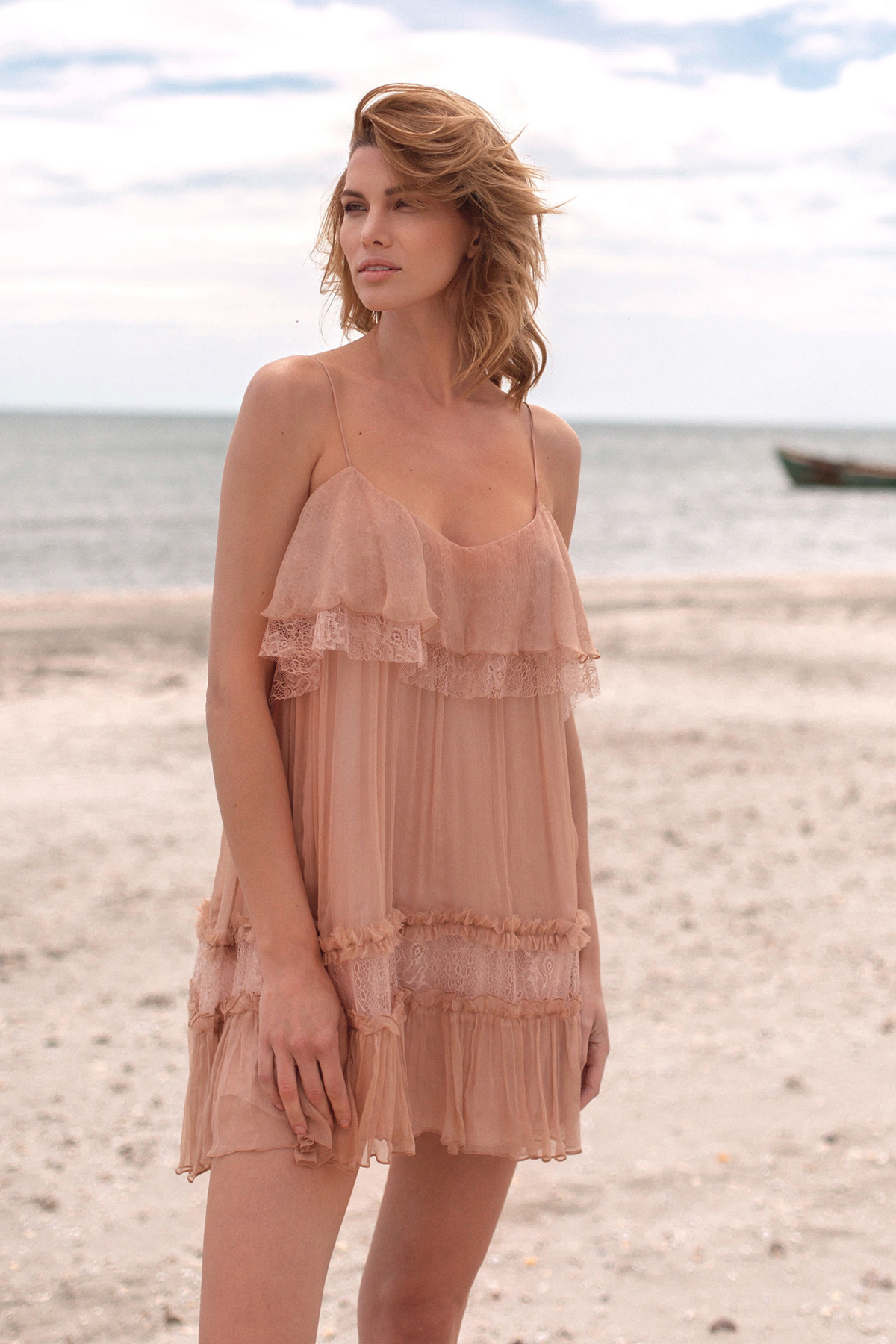 【新品未使用】RIM.ARK Tailored mini dress Backless silk mini dress | RS11557 | NISSA