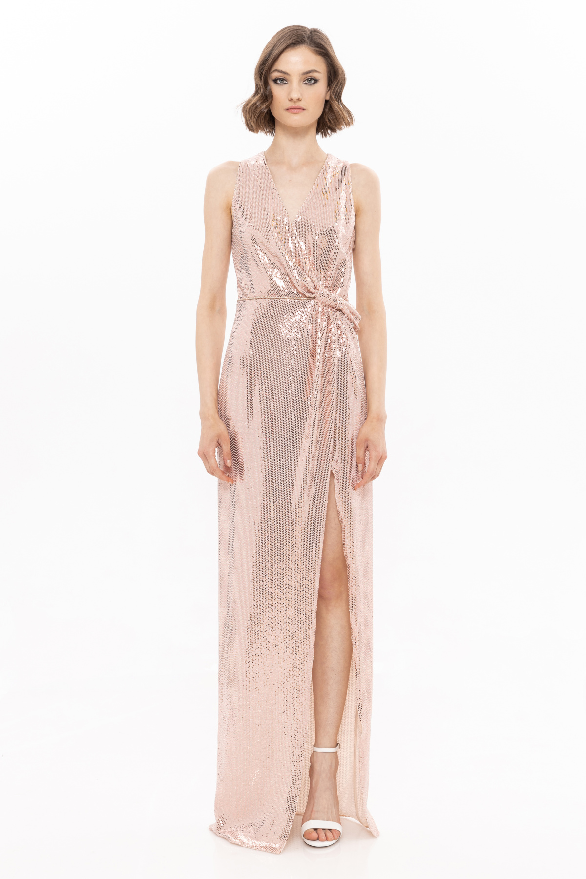 ROCHIE DIN TULL CU APLICATIE DE PENE