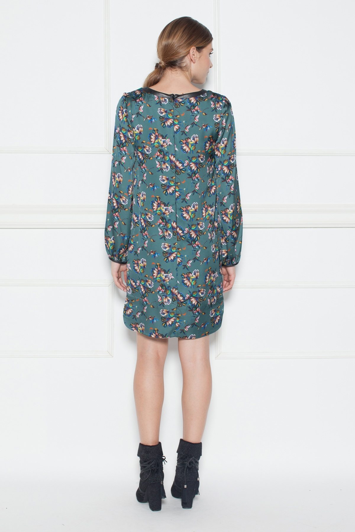 H-line day dress with floral print | RZ8071 | NISSA H-line day dress with floral print | RZ8071 | NISSA